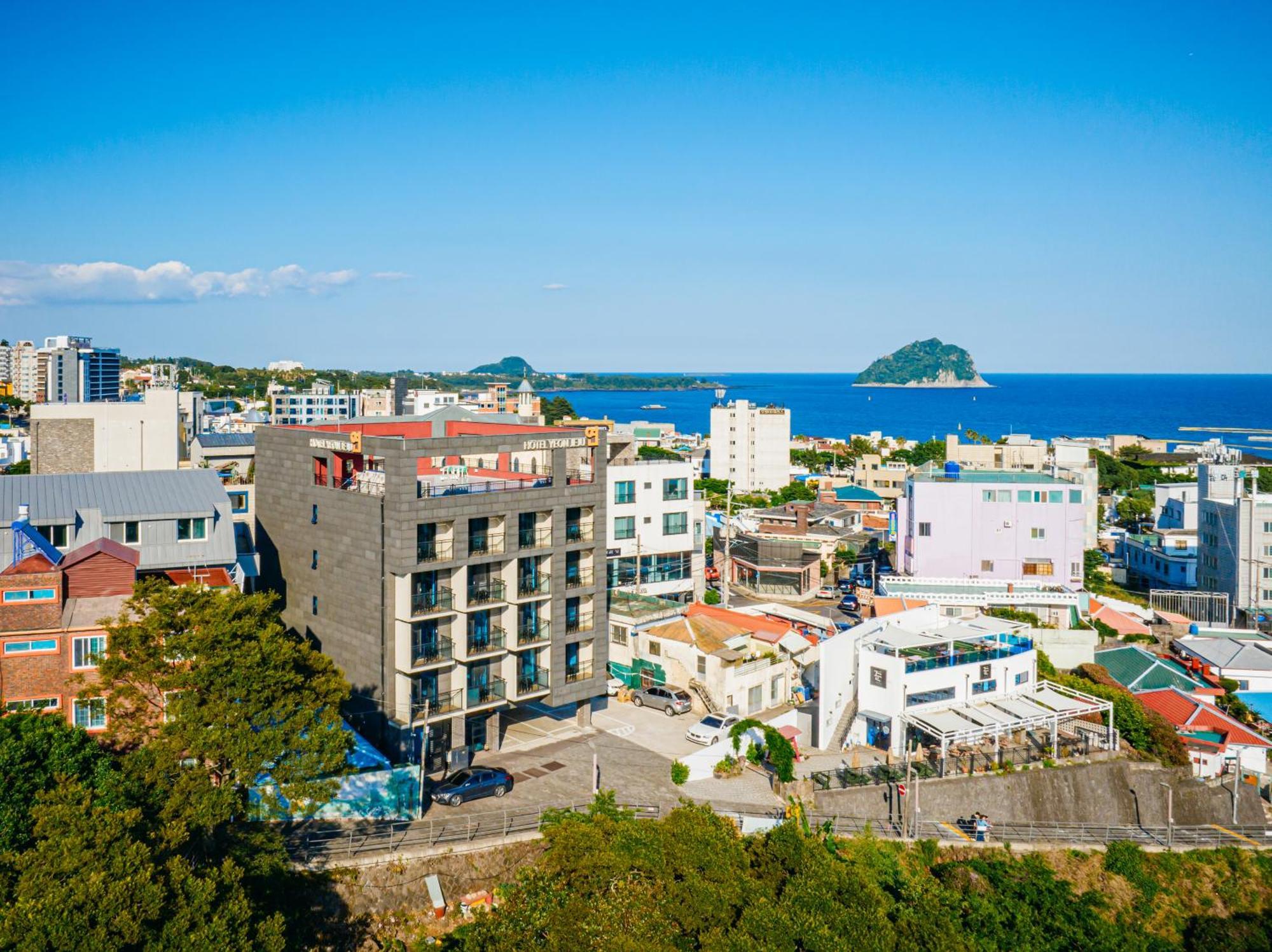 Hotel Yeon Seogwipo Exteriör bild
