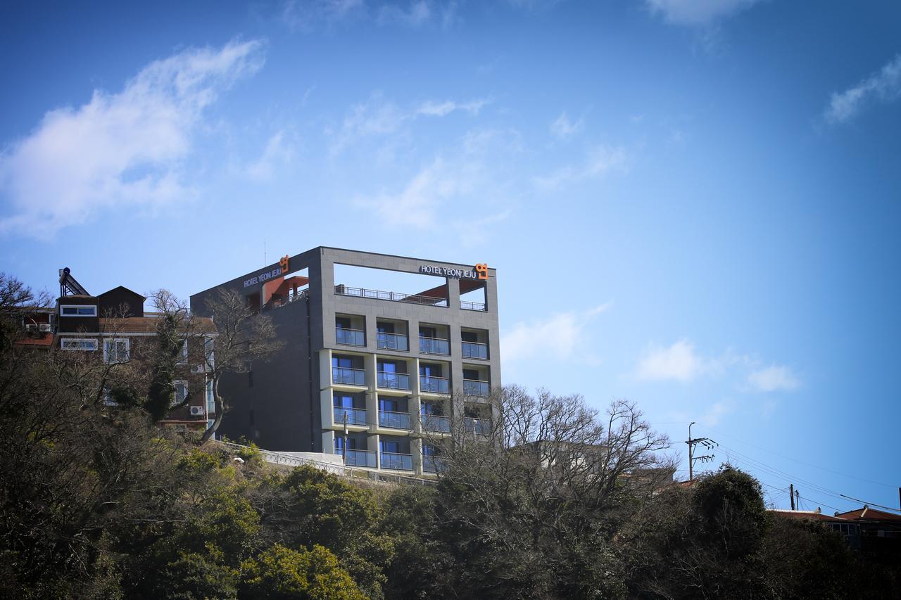 Hotel Yeon Seogwipo Exteriör bild